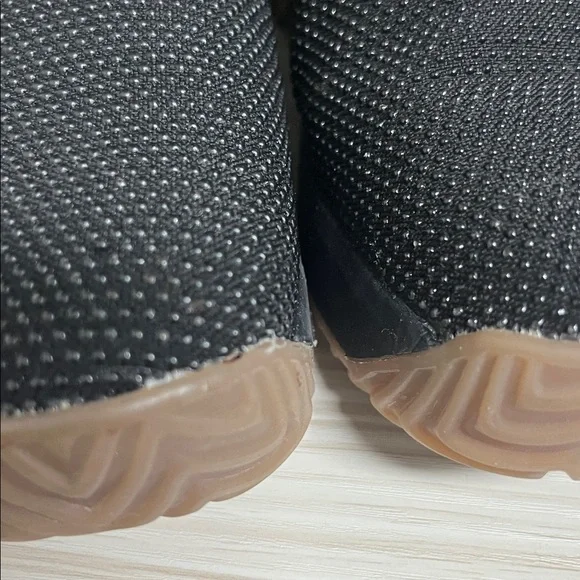 NOBULL Men's Black and Gum Athletic Shoes!! EUC 🖤 - Picture 8 of 9